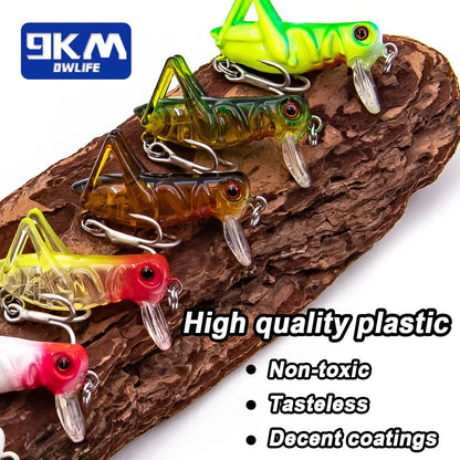 9KM Fishing Lures 3.1g Cricket Shape Lures Crankbait Bass Fishing Hard Baits Saltwater Topwater Cicada Lure with Treble Hook