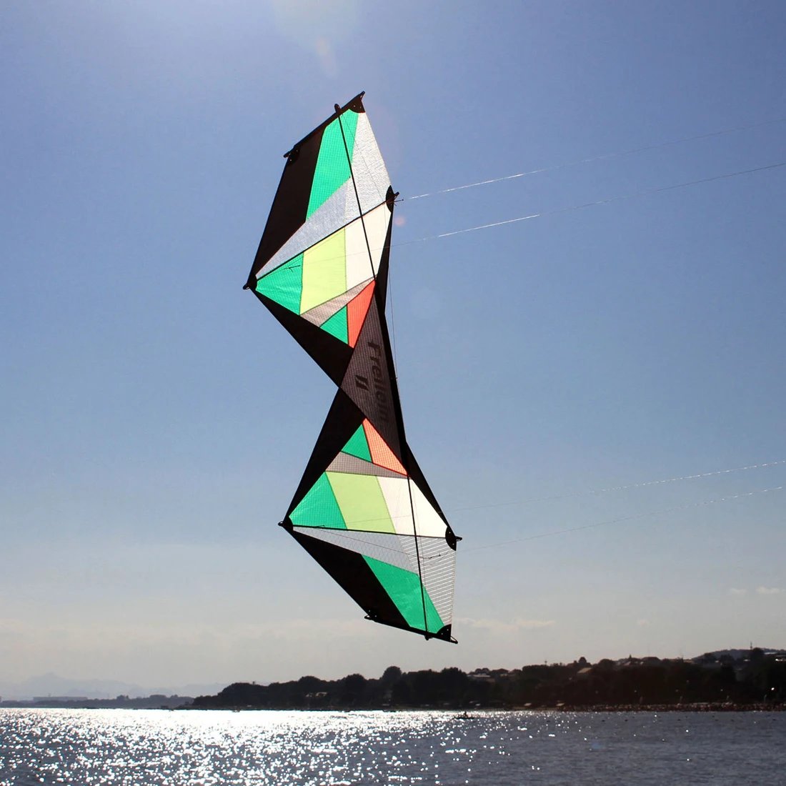 Freilein 4 Line Stunt Kite 2.4m Beginner Acrobatic Beach Sports Kite 4 x 30m x 90lb Flying Lines + 33cm Control Handle + Bag